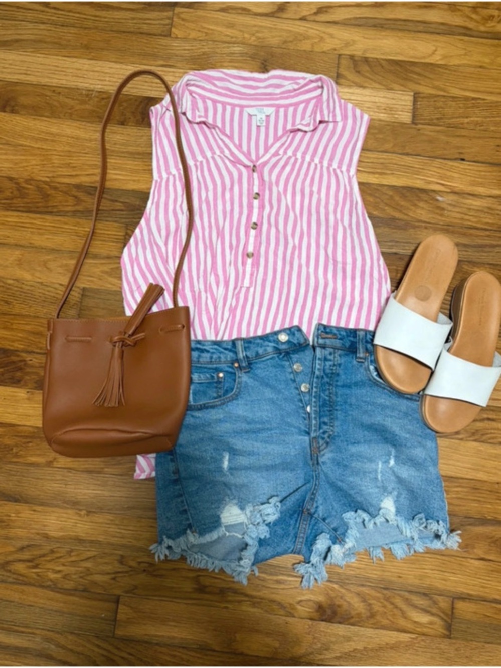 Women’s Brown Tassel Crossbody Bag